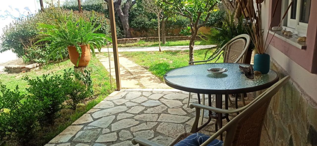 Mozart House Studio Amarynthos Luaran gambar